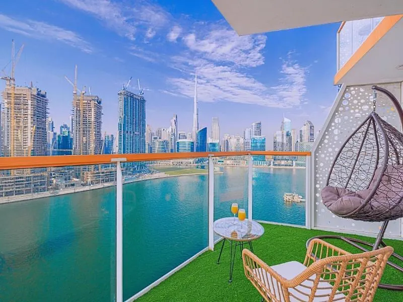 Panoramic! Burj Khalifa And Canal View! Dubai 0*,